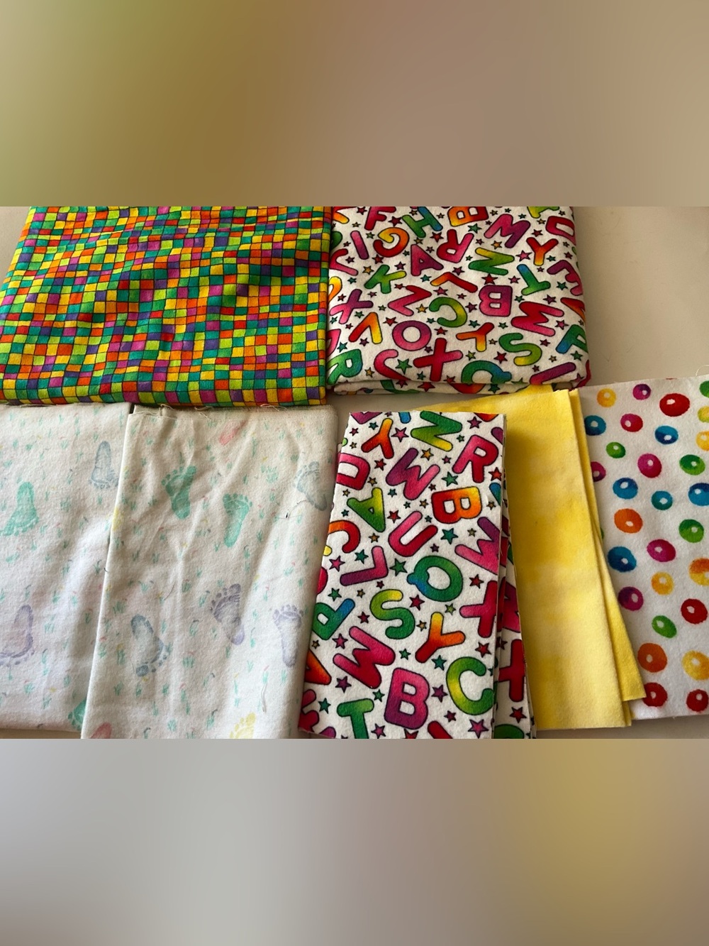 Fleece Quilting Sewing Crafts Hoffman Fabrics Bright Vibrant Colors Yellow Green